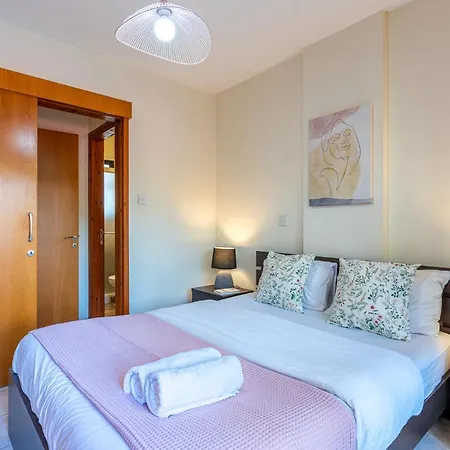Freya 1-bedroom In * Lárnaka