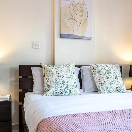 公寓 Freya 1-bedroom In 拉纳卡